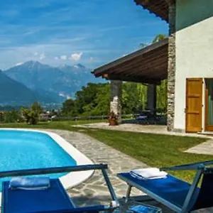 Betulla Con Piscina Privata Sul Di Villa