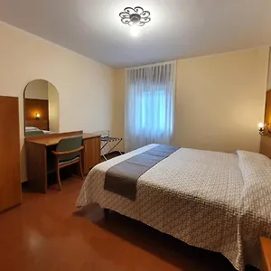 Hotell Altavilla Meuble, Tirano