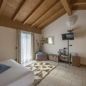 3* Отель Hotel Villa Colico